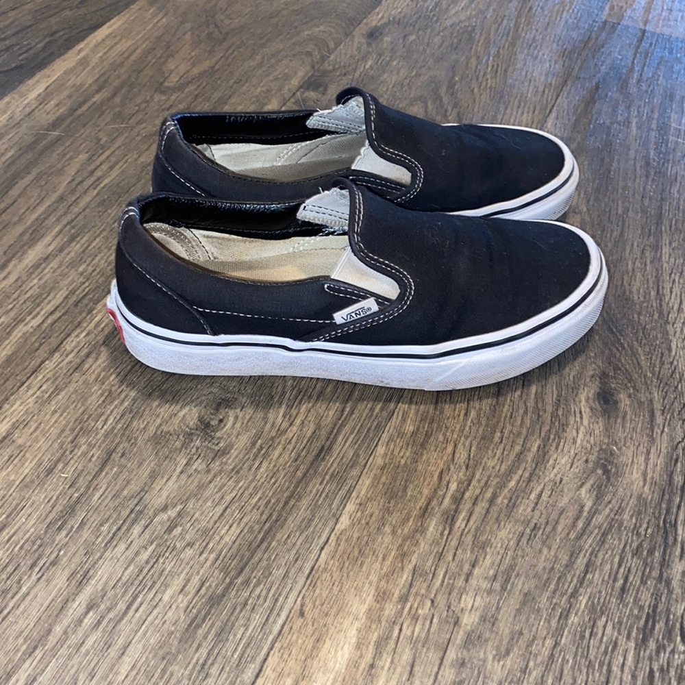Women’s Black Vans